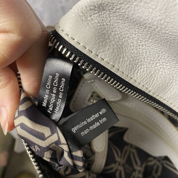 Perlina New York Backpack Purse White Beige Leather Adjustable Strap Gold Tone - Picture 10 of 15